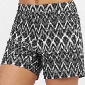 Spanx Sunshine Shorts, 10”